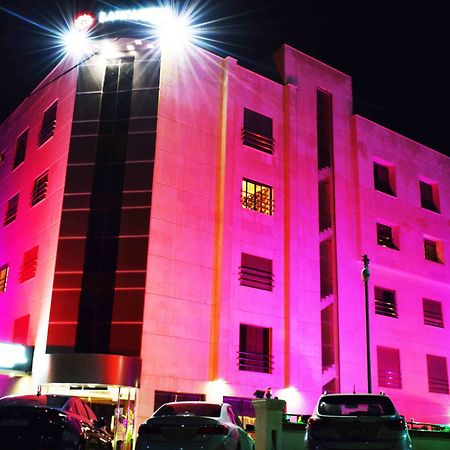 Lancaster Hotel Apartments-Gardens Amman Exterior photo
