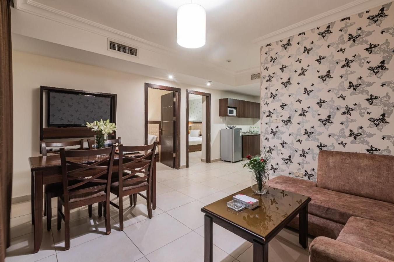 Lancaster Hotel Apartments-Gardens Amman Exterior photo