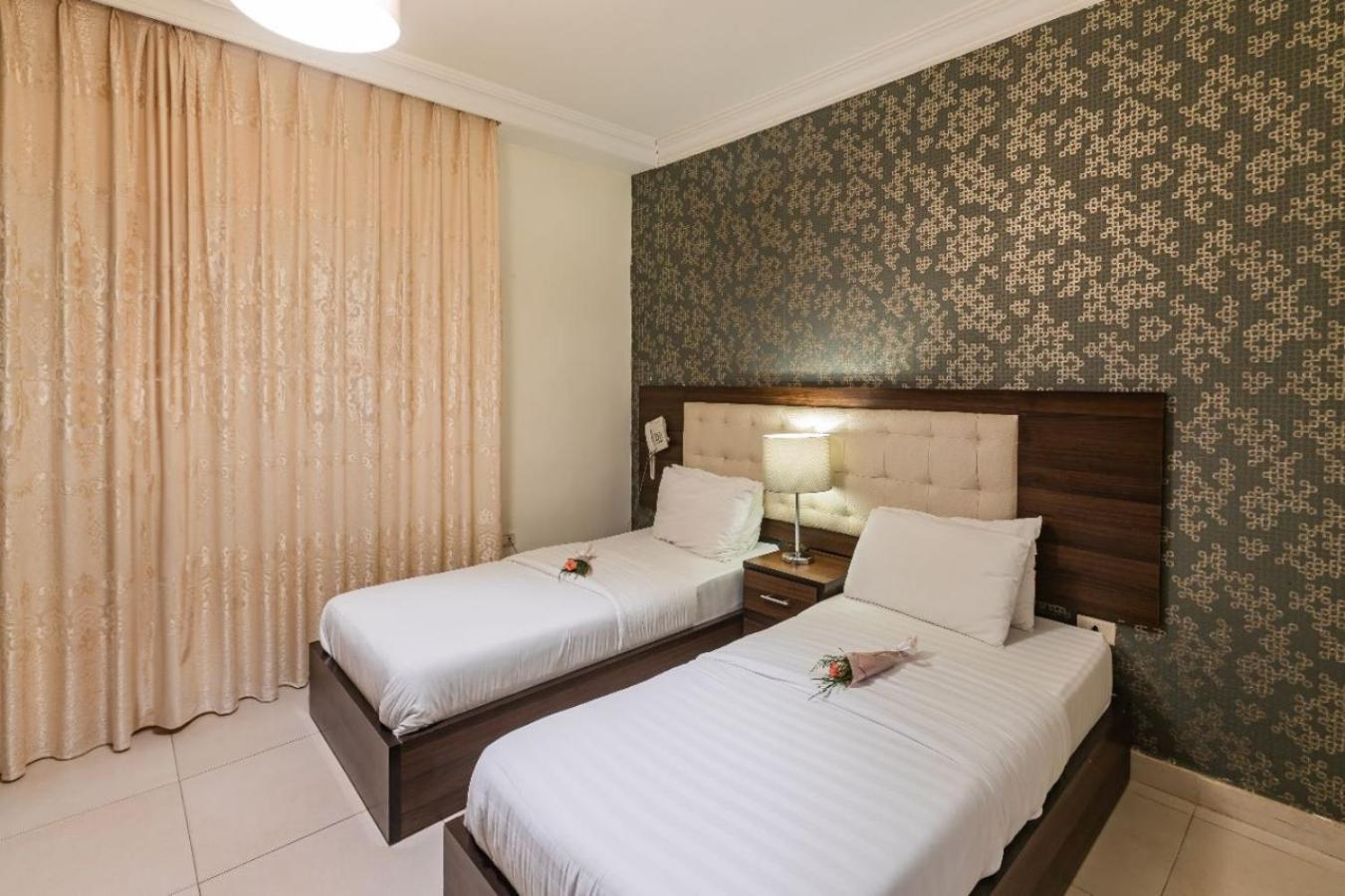 Lancaster Hotel Apartments-Gardens Amman Exterior photo