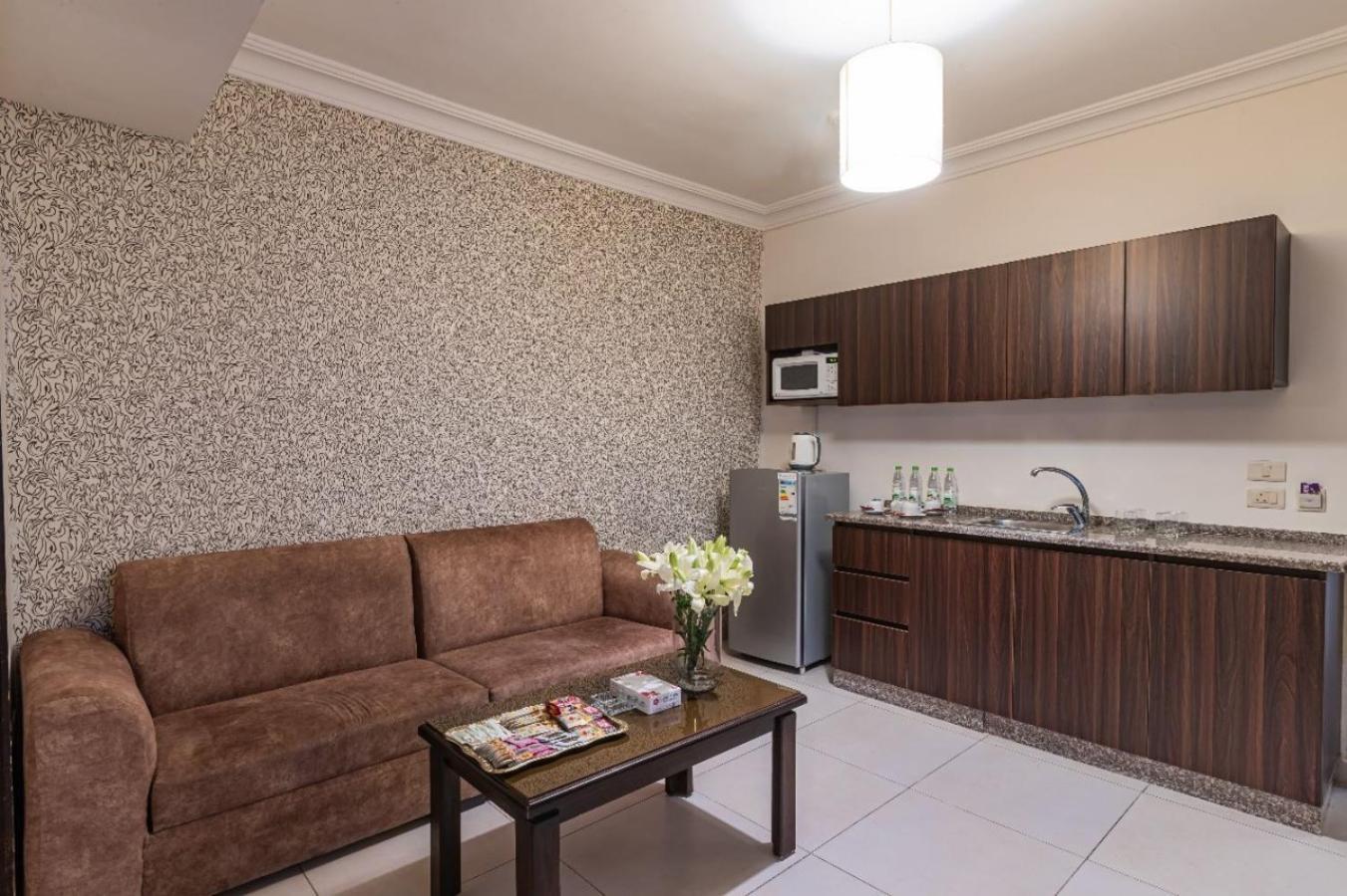 Lancaster Hotel Apartments-Gardens Amman Exterior photo